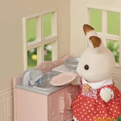 Casa de campo sylvanian families con figura y muebles