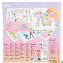 Cuaderno con calcomanias ylvi