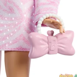 Muñeca barbie deluxe style chaqueta rosa